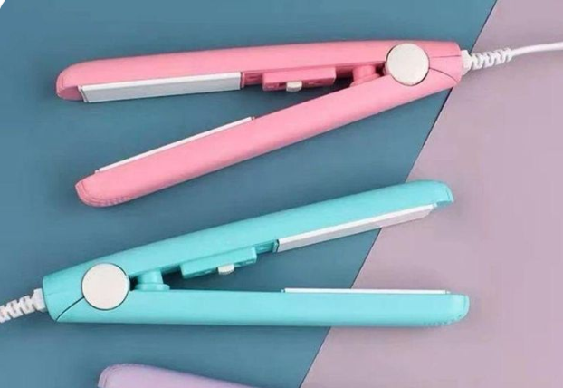 Premium Mini Hair Straightener - sleek & portable | Look Natural
